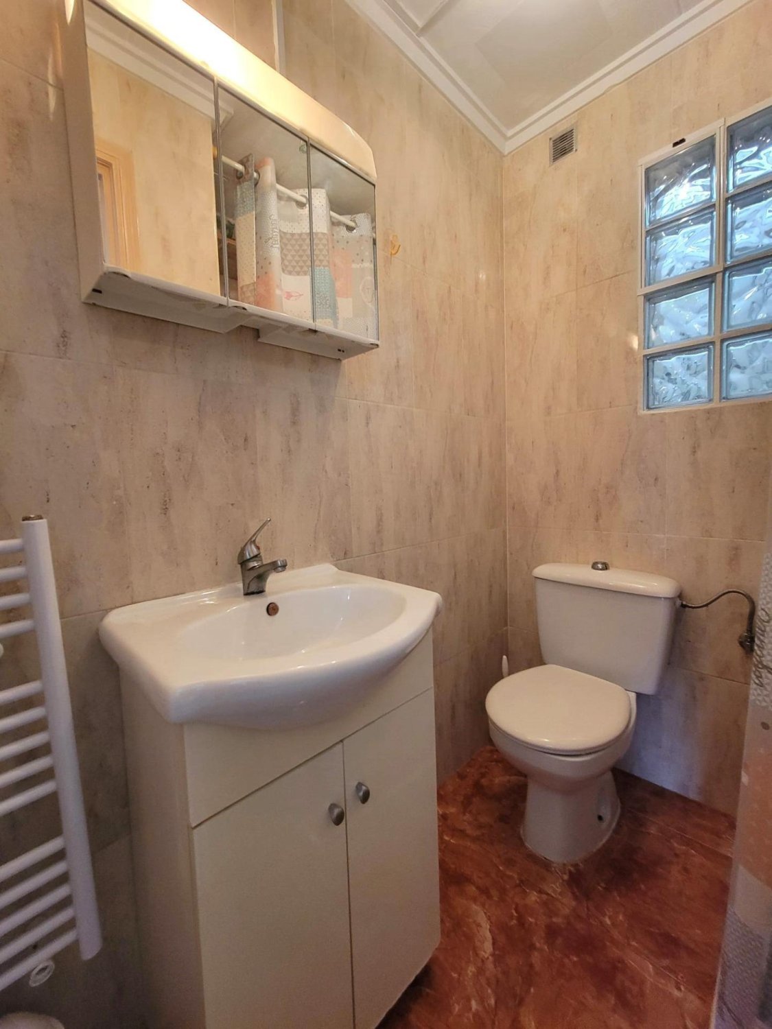 Сasa en Torrevieja, Alicante, España 1 dormitorio, 60 m2 No. 182956