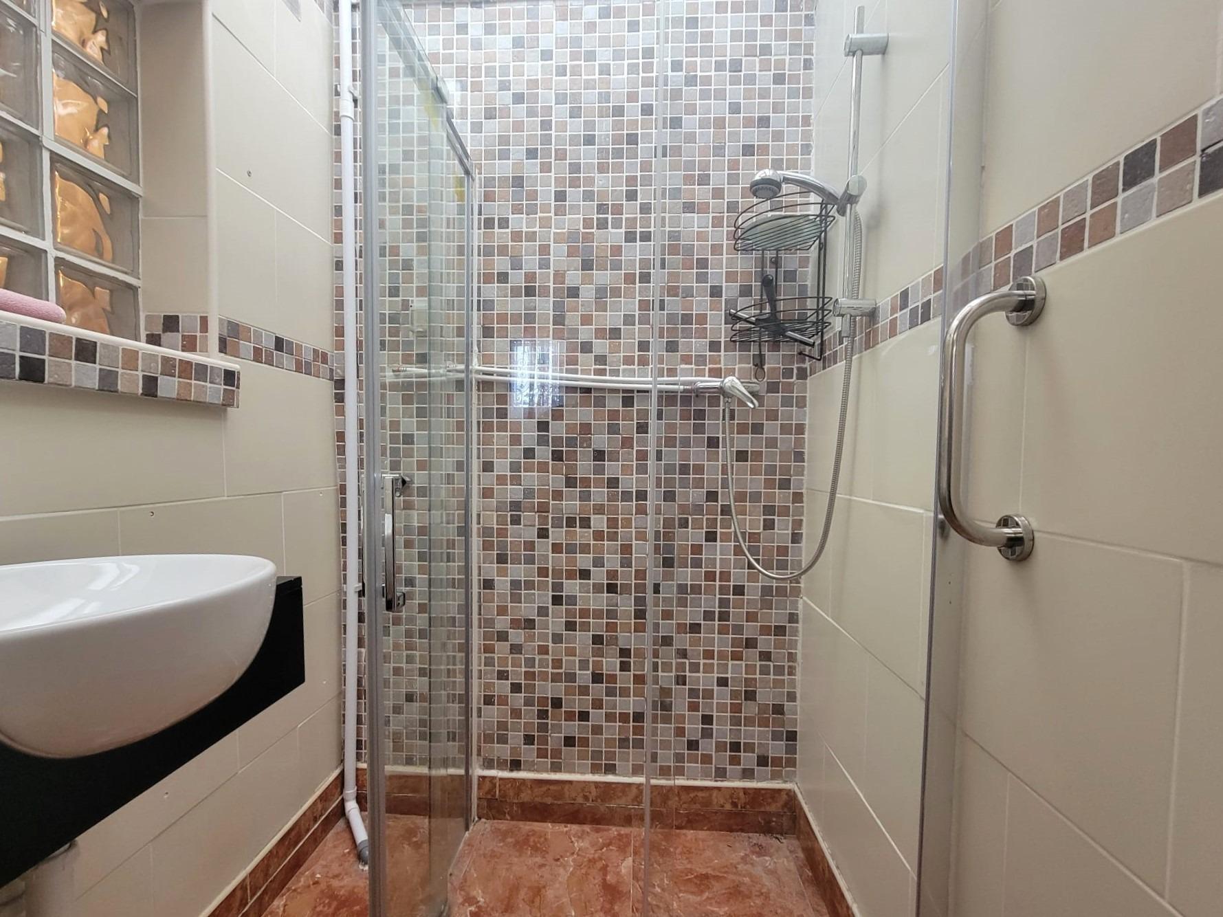 Сasa en Torrevieja, Alicante, España 1 dormitorio, 60 m2 No. 182956