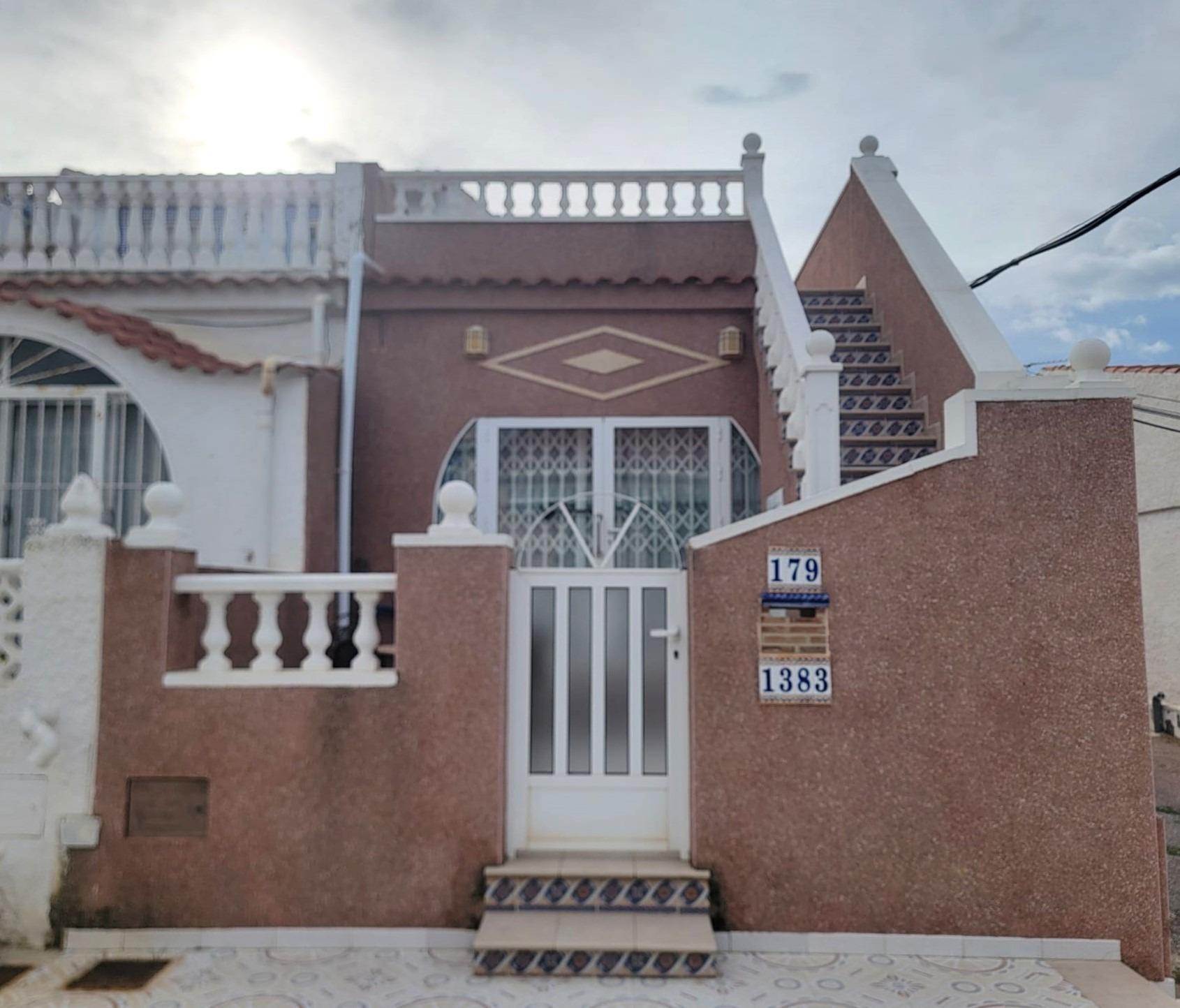 Сasa en Torrevieja, Alicante, España 1 dormitorio, 60 m2 No. 182956