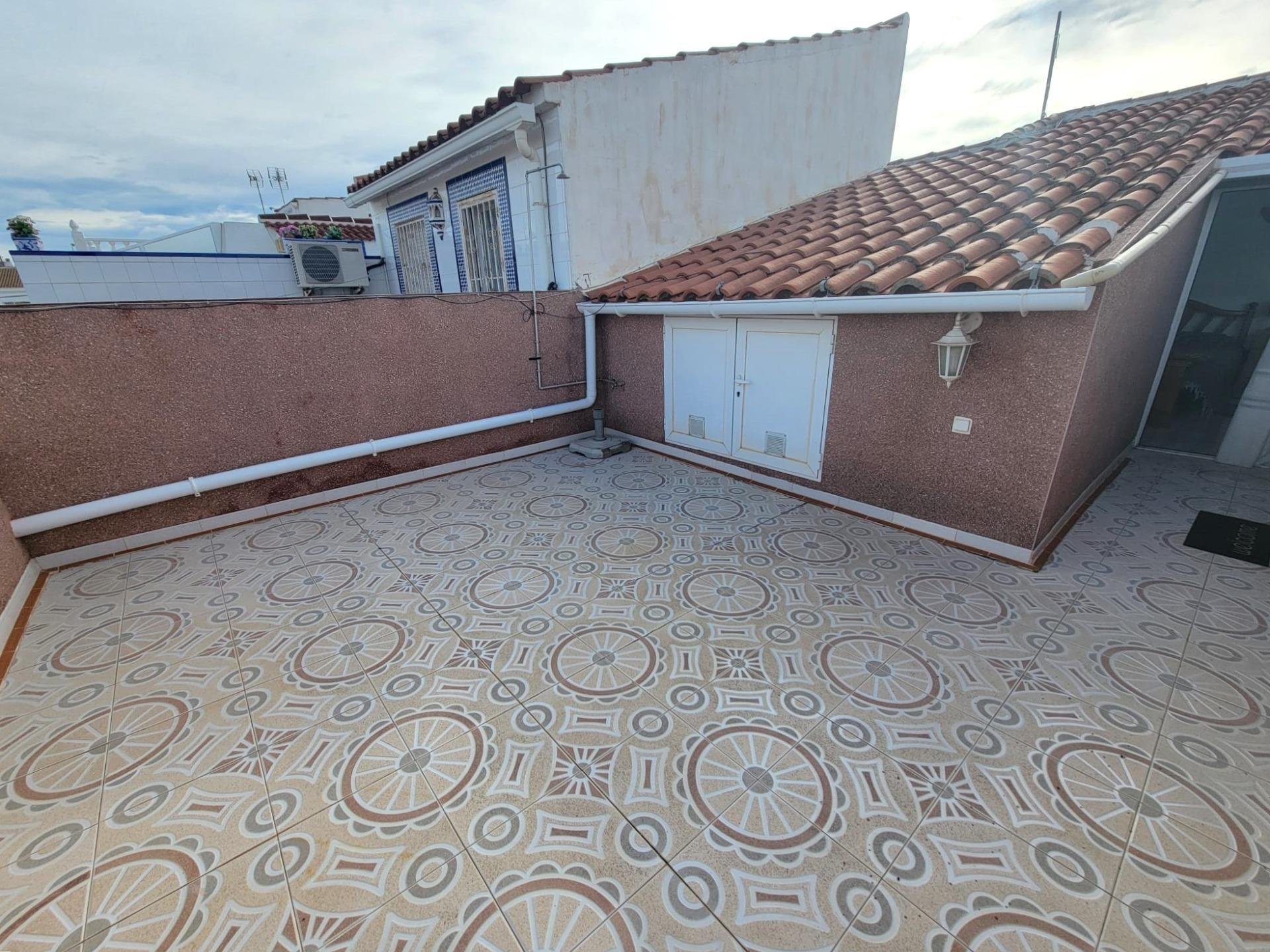 Сasa en Torrevieja, Alicante, España 1 dormitorio, 60 m2 No. 182956