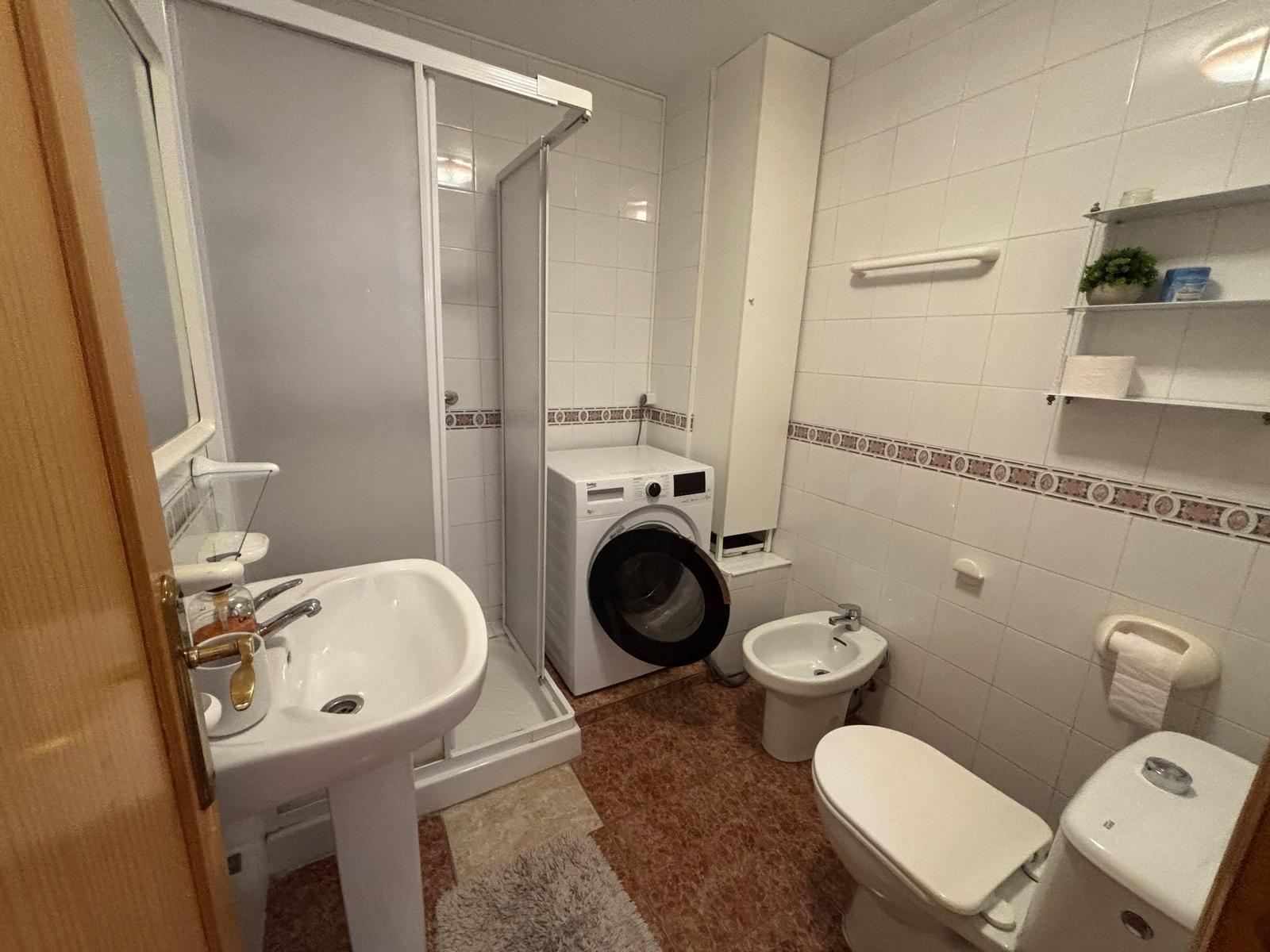 Appartamento a Torrevieja, Alicante, Spagna 78 mq. N° 182955