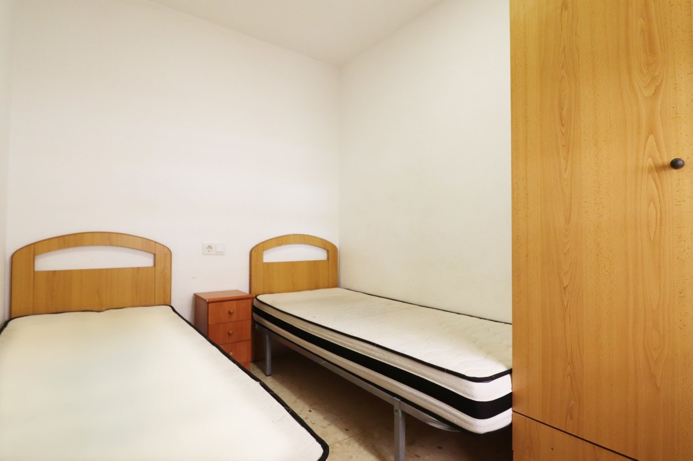 Apartment in Benidorm, Alicante, Spain 1 bedroom,  No. 183552