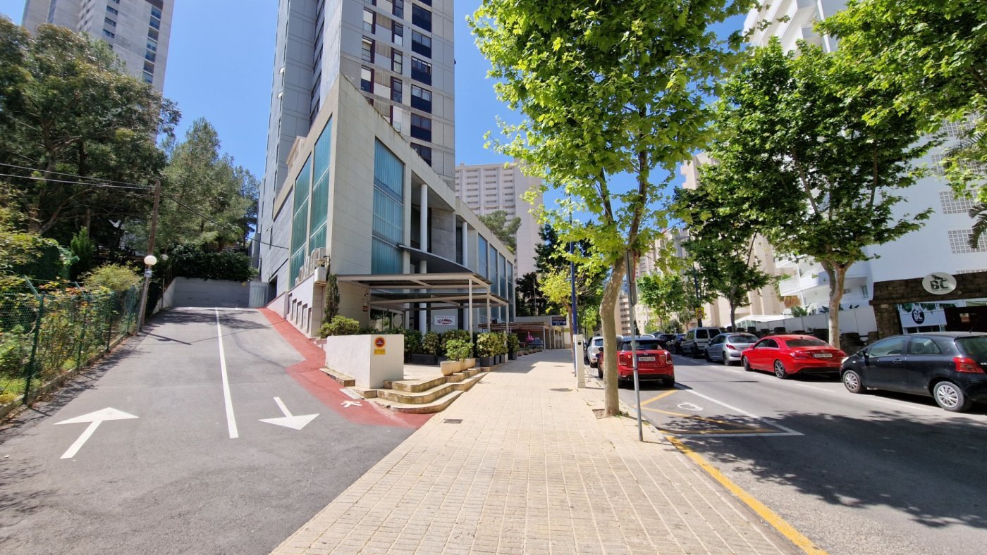 Apartamento en Benidorm, Alicante, España 2 dormitorios,  No. 183554