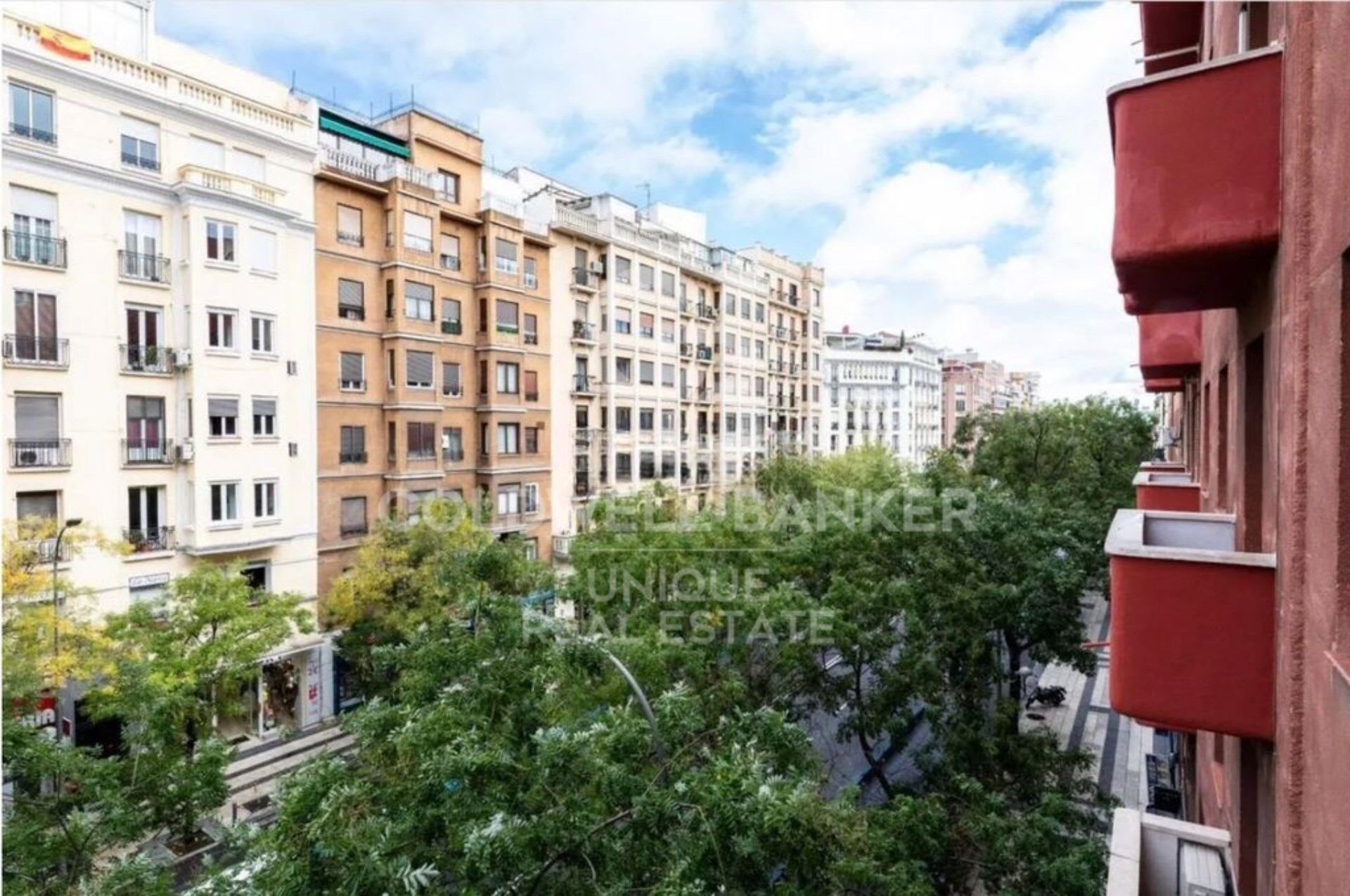 Lägenhet i Madrid, Spanien 3 sovrum, 115 kvm. Nr. 158503