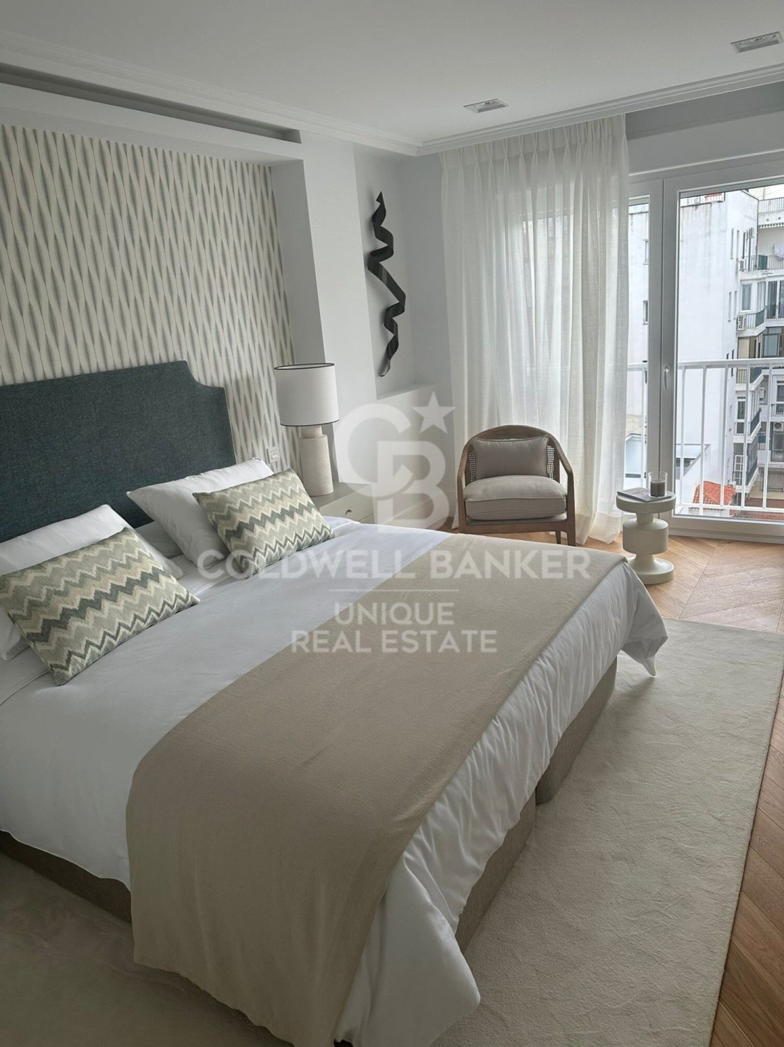 Lägenhet i Madrid, Spanien 4 sovrum, 250 kvm. Nr. 158504