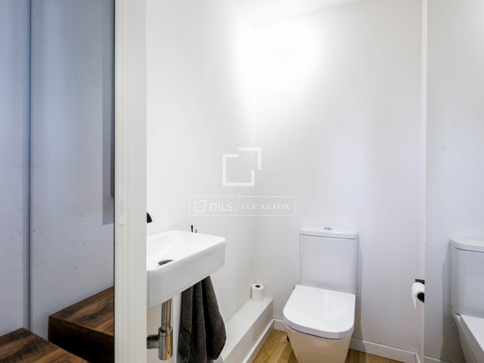 Villa a Sant Cugat Del Valles, Barcelona, Spagna 4 camere da letto, 280 mq. N° 161424