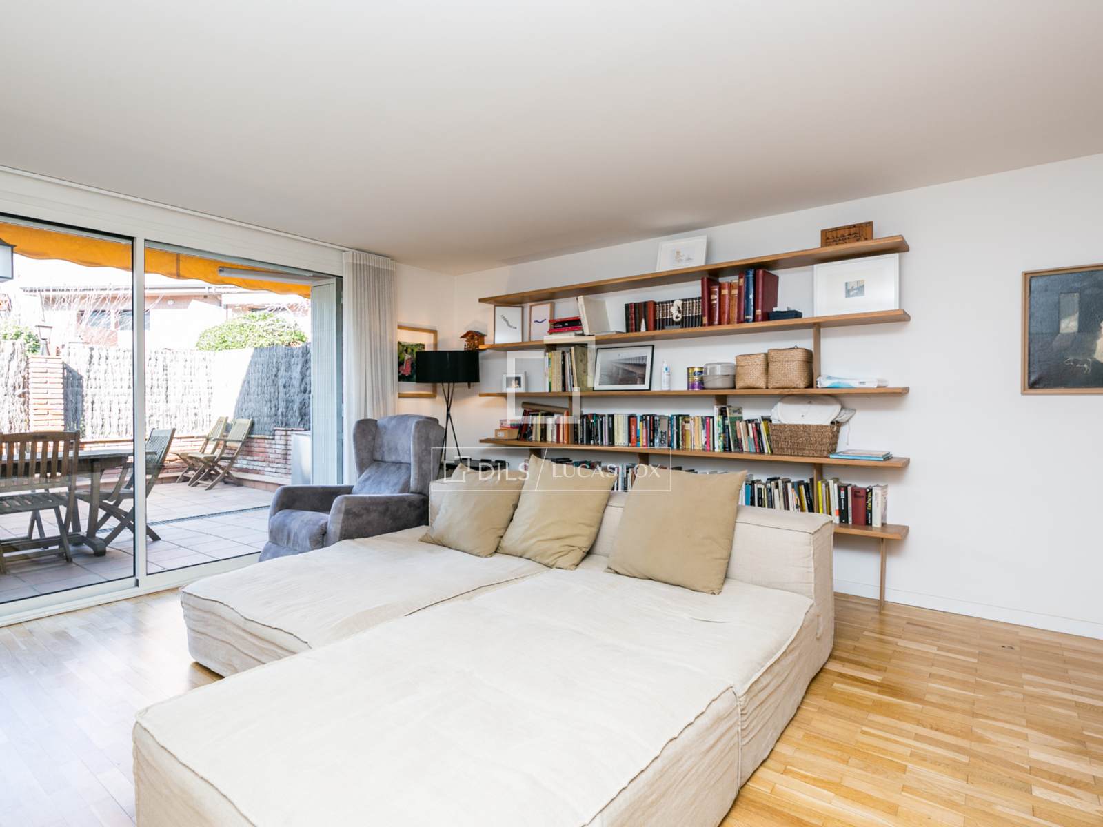 Villa a Sant Cugat Del Valles, Barcelona, Spagna 4 camere da letto, 280 mq. N° 161424
