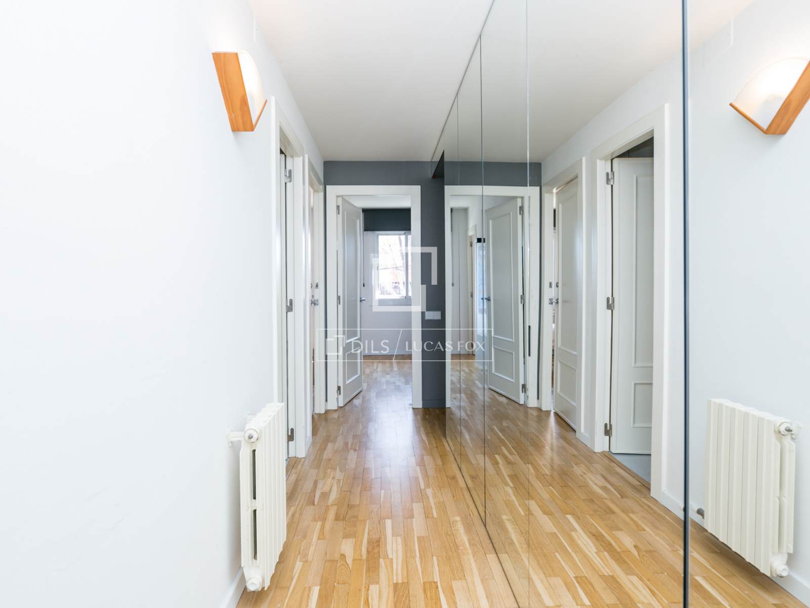 Villa a Sant Cugat Del Valles, Barcelona, Spagna 4 camere da letto, 280 mq. N° 161424