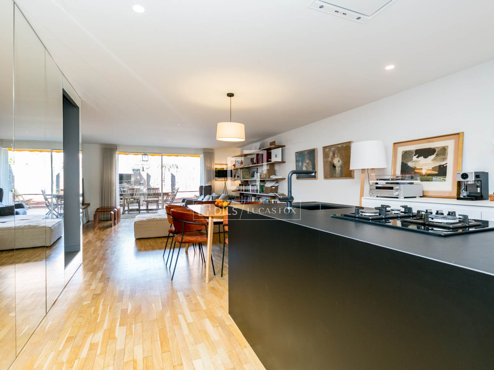 Villa a Sant Cugat Del Valles, Barcelona, Spagna 4 camere da letto, 280 mq. N° 161424