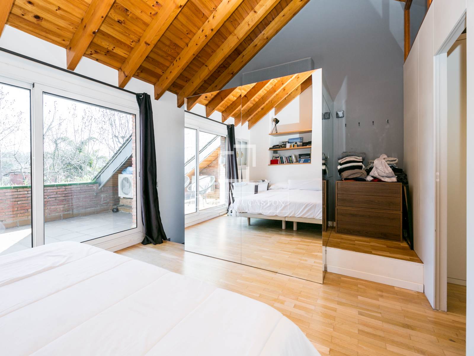 Villa a Sant Cugat Del Valles, Barcelona, Spagna 4 camere da letto, 280 mq. N° 161424