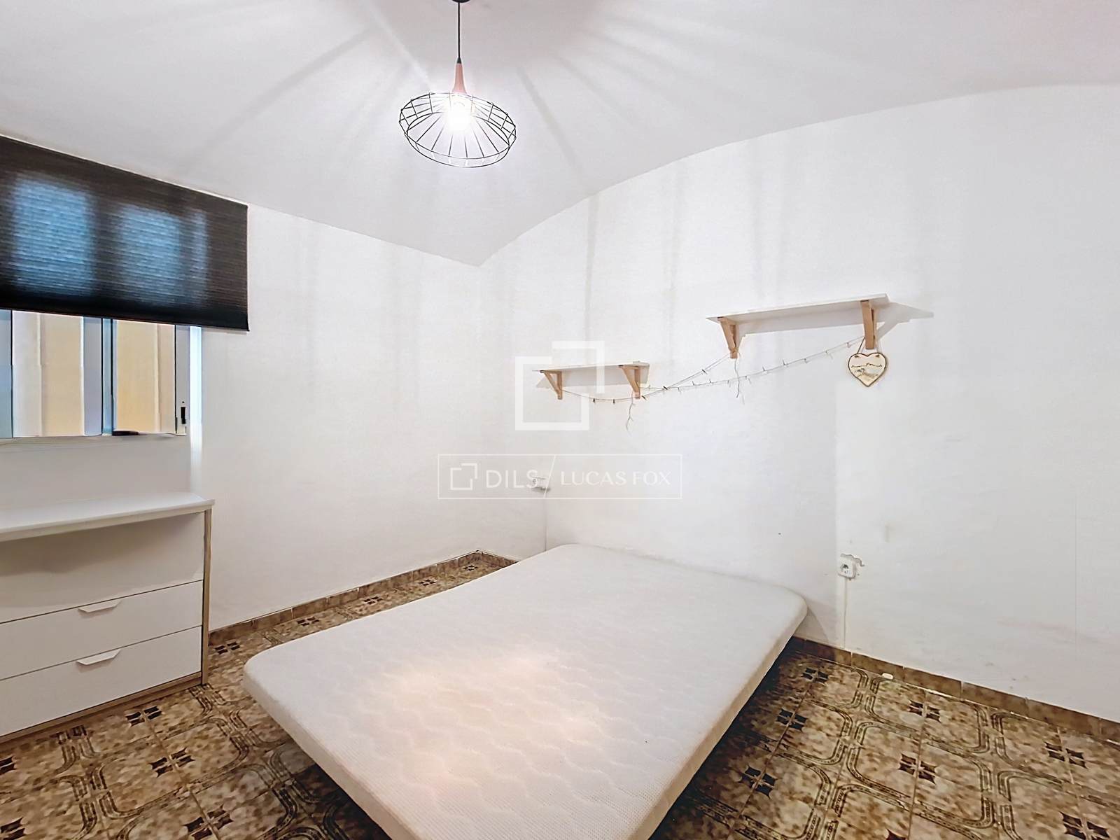 Villa a Vilanova i la Geltru, Barcelona, Spagna 4 camere da letto, 145 mq. N° 161420