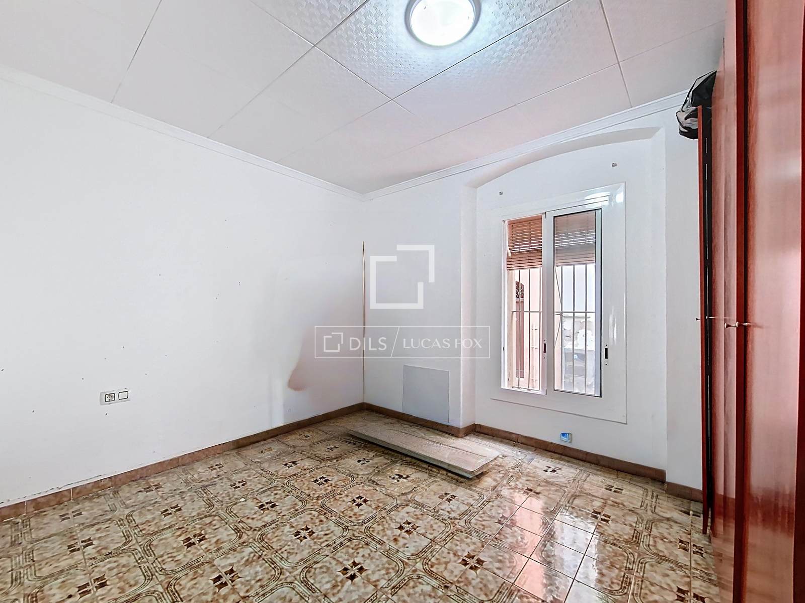 Villa a Vilanova i la Geltru, Barcelona, Spagna 4 camere da letto, 145 mq. N° 161420