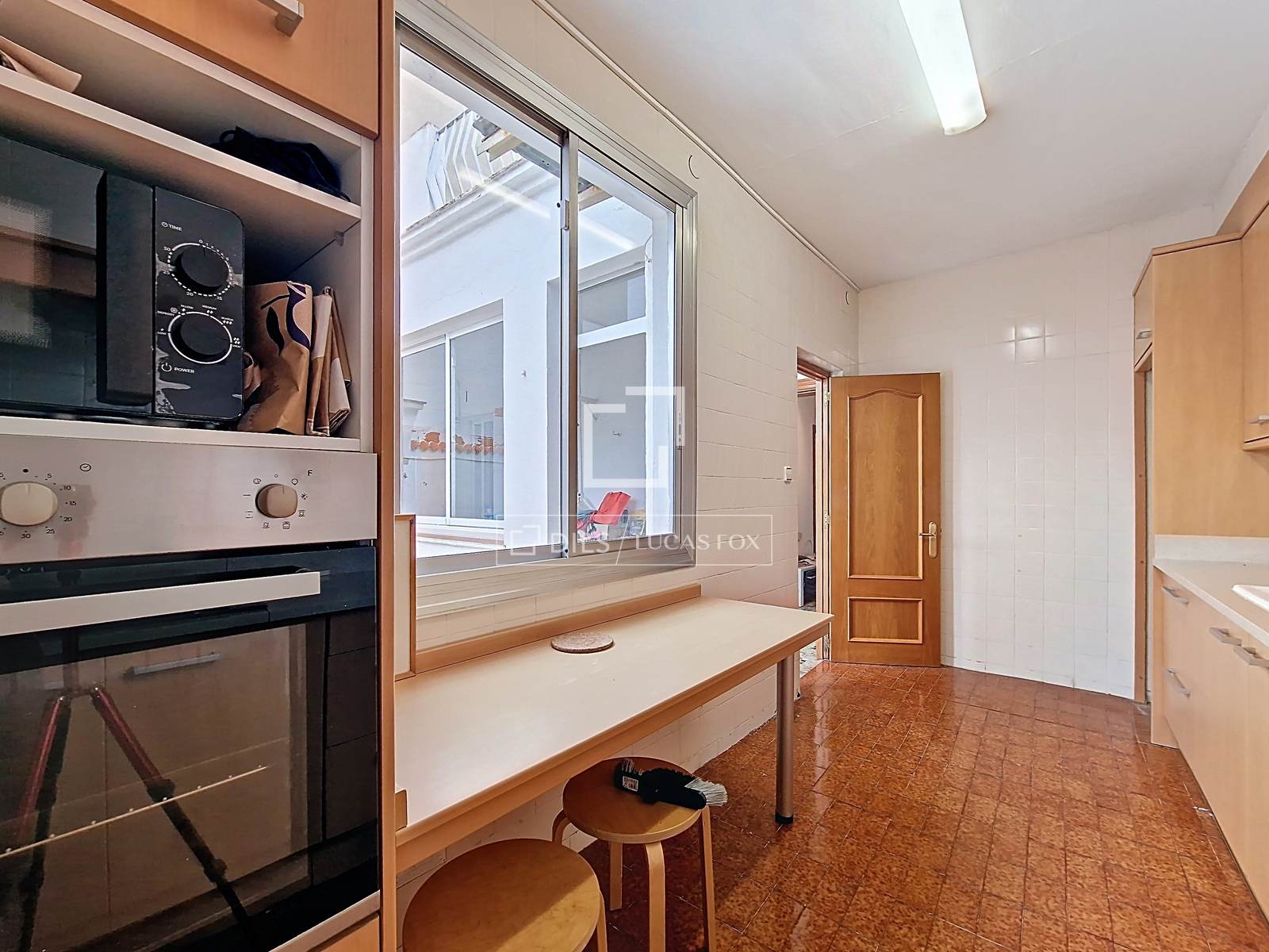 Villa a Vilanova i la Geltru, Barcelona, Spagna 4 camere da letto, 145 mq. N° 161420