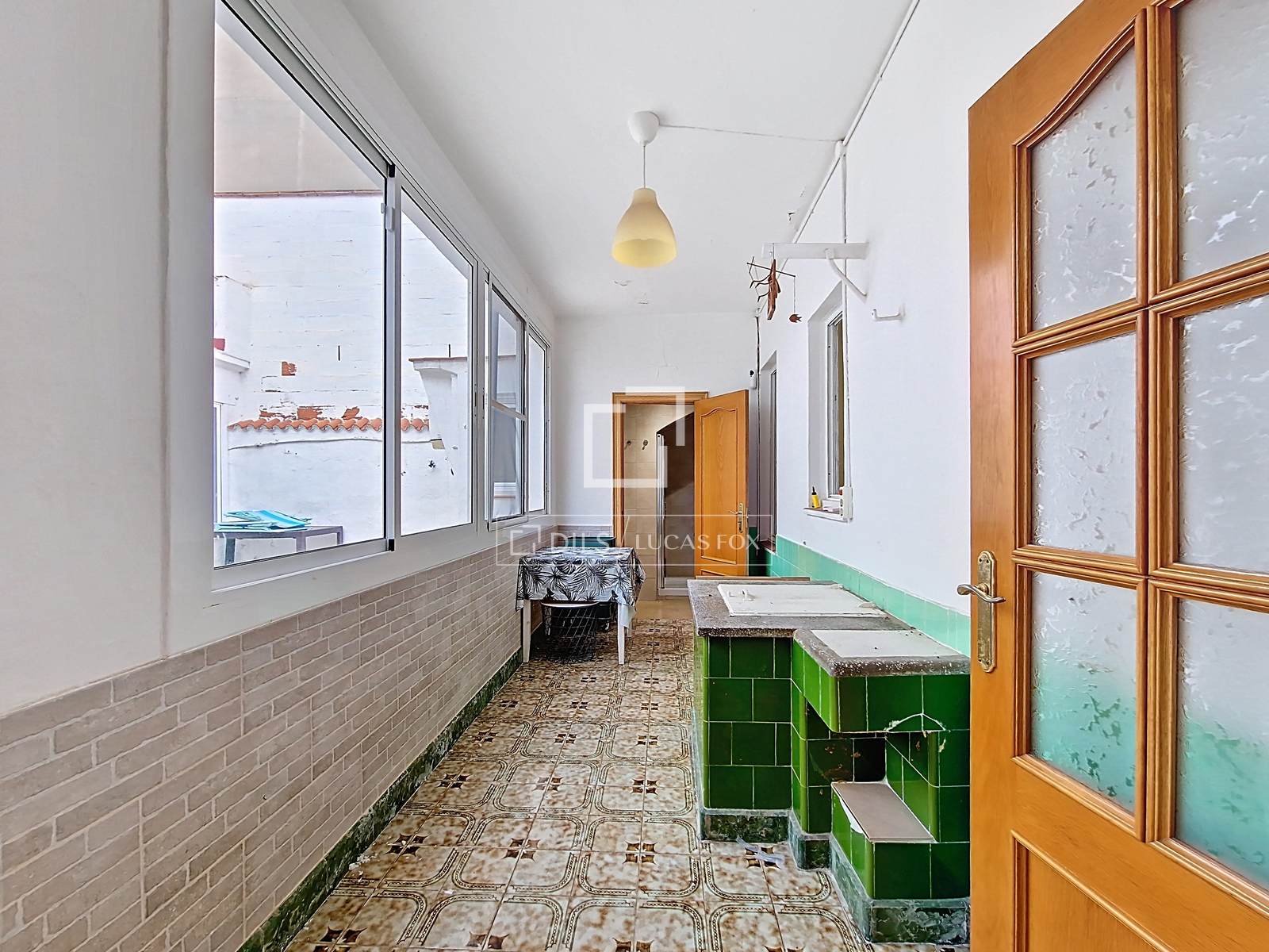 Villa a Vilanova i la Geltru, Barcelona, Spagna 4 camere da letto, 145 mq. N° 161420
