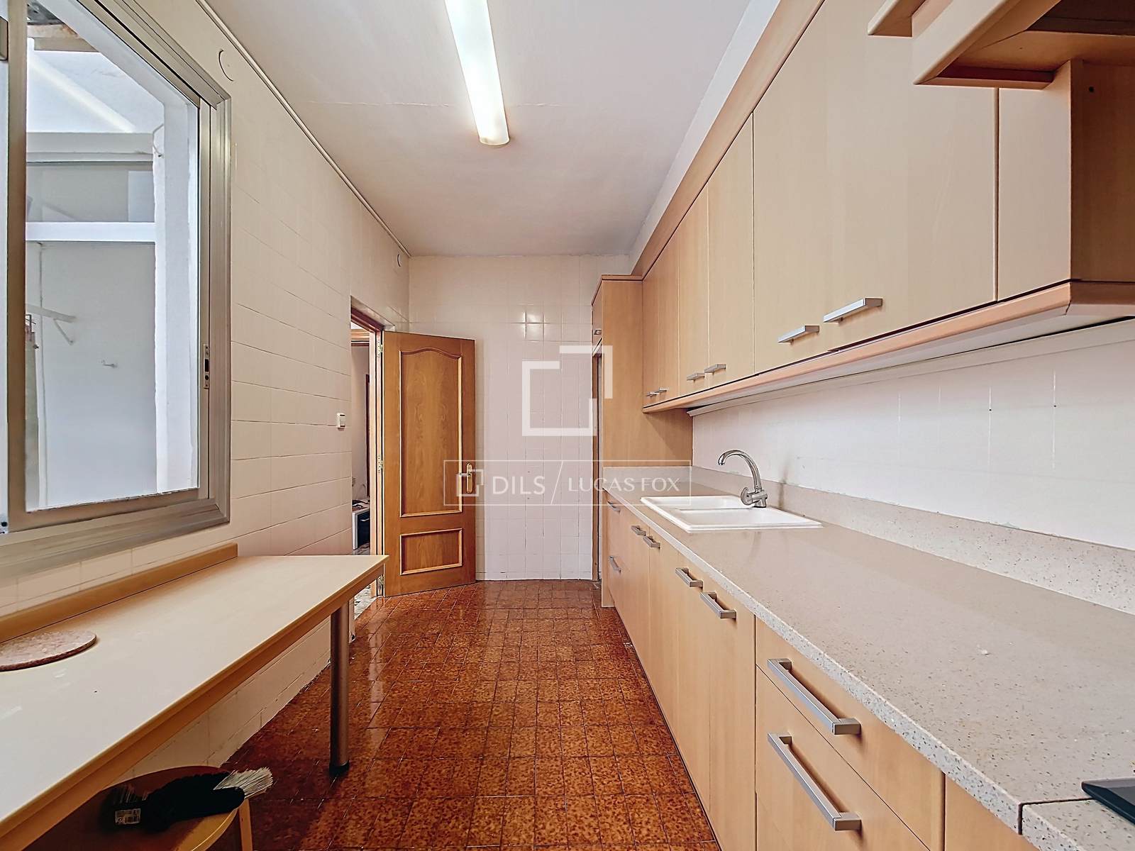 Villa a Vilanova i la Geltru, Barcelona, Spagna 4 camere da letto, 145 mq. N° 161420