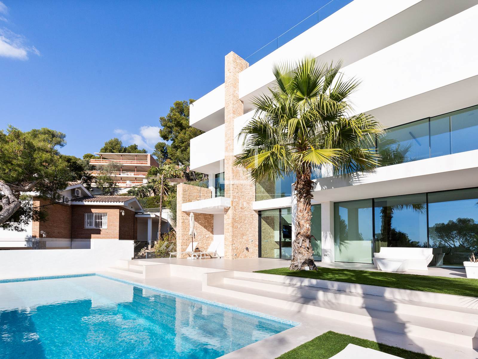 Villa in Castelldefels, Barcelona, Spain 6 bedrooms, 740 sq.m. No. 161426