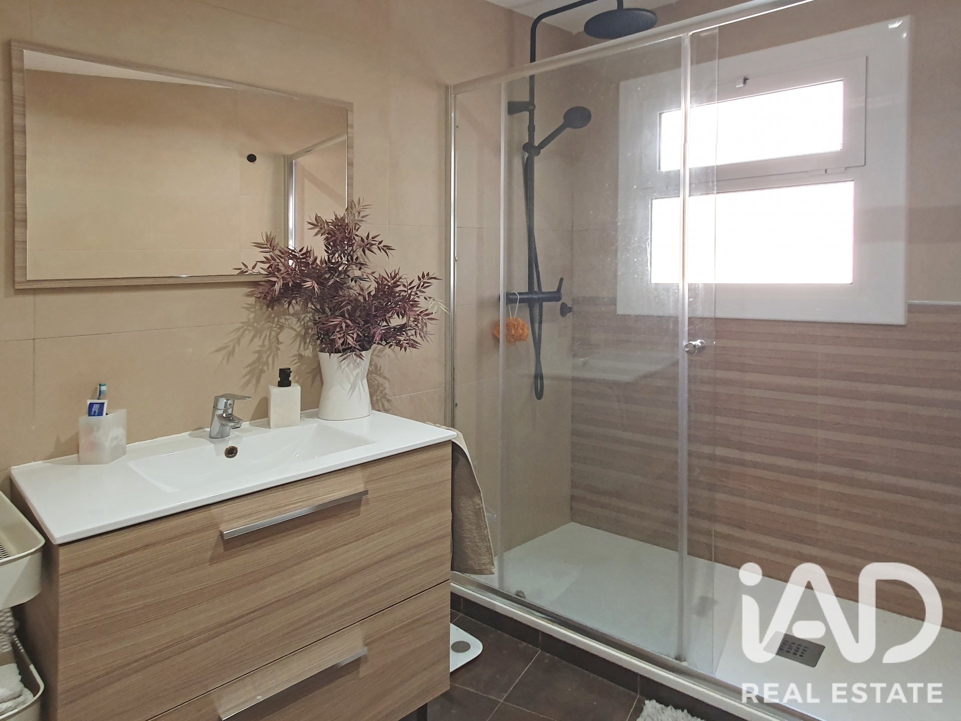Appartamento a Barcelona, Spagna 1 camera da letto, 57 mq. N° 187863