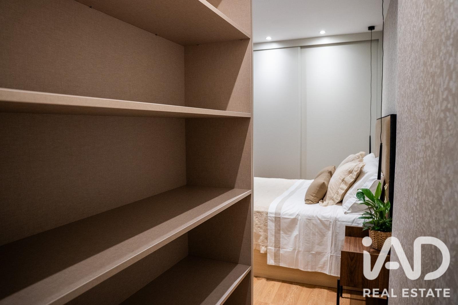 Huoneisto Madrid, Espanja 2 makuuhuonetta, 122 m2 No. 187869