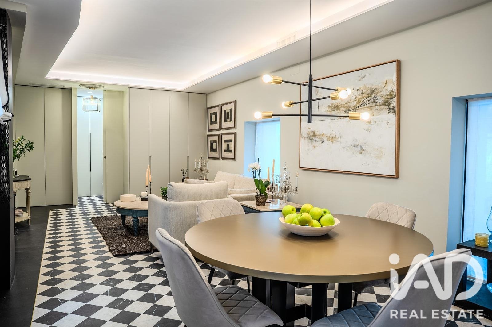 Huoneisto Madrid, Espanja 2 makuuhuonetta, 122 m2 No. 187869