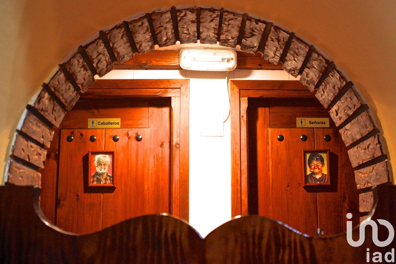 Кафе / ресторан в Асторга, Леон, Испания 1 спальня, 284м2 №185598