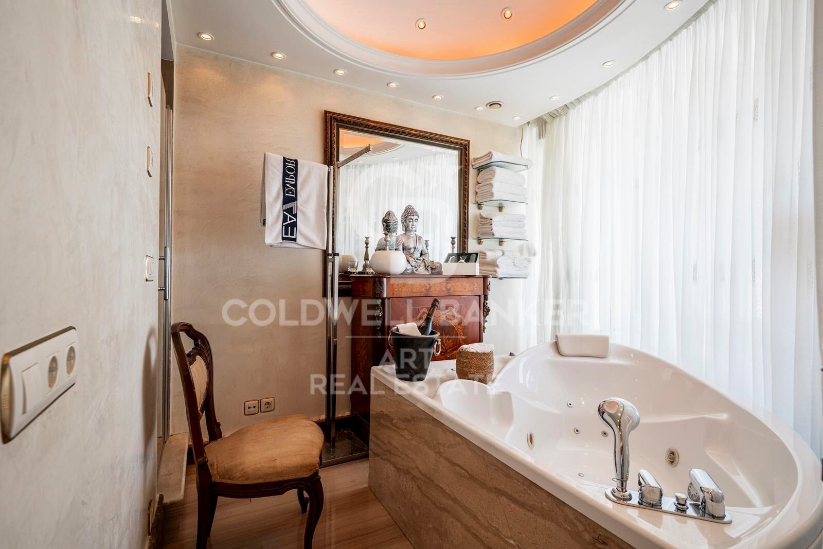 Duplex in Marbella, Malaga, Spain 3 bedrooms, 275 sq.m. No. 157866