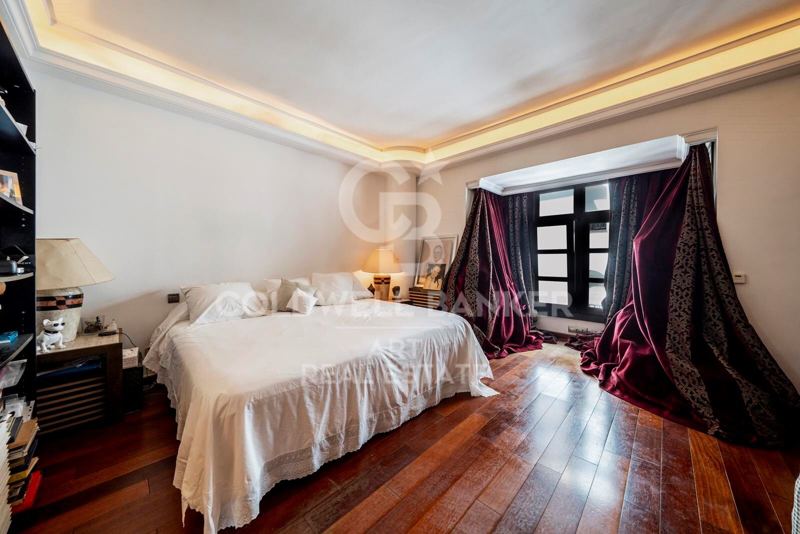 Duplex in Marbella, Malaga, Spain 3 bedrooms, 275 sq.m. No. 157866