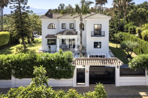 Villa in Estepona, Malaga, Spanien 5 Schlafzimmer, 365 m2 Nr. 157865