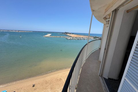Apartment à Torrevieja, Alicante, Espagne 3 chambres, 89 m2 No. 165650