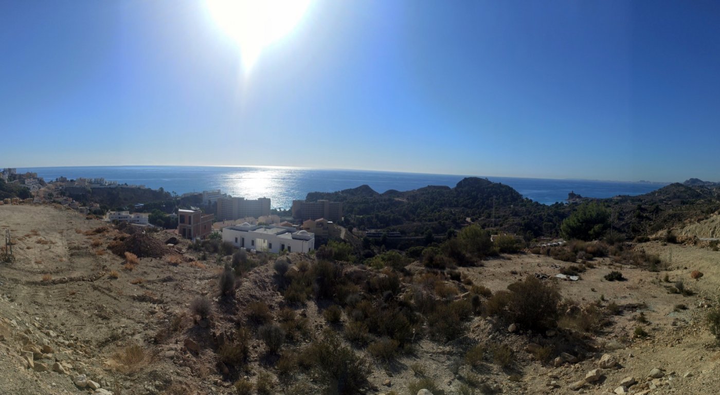 Villa a Villajoyosa, Alicante, Spagna 4 camere da letto, 351 mq. N° 165050