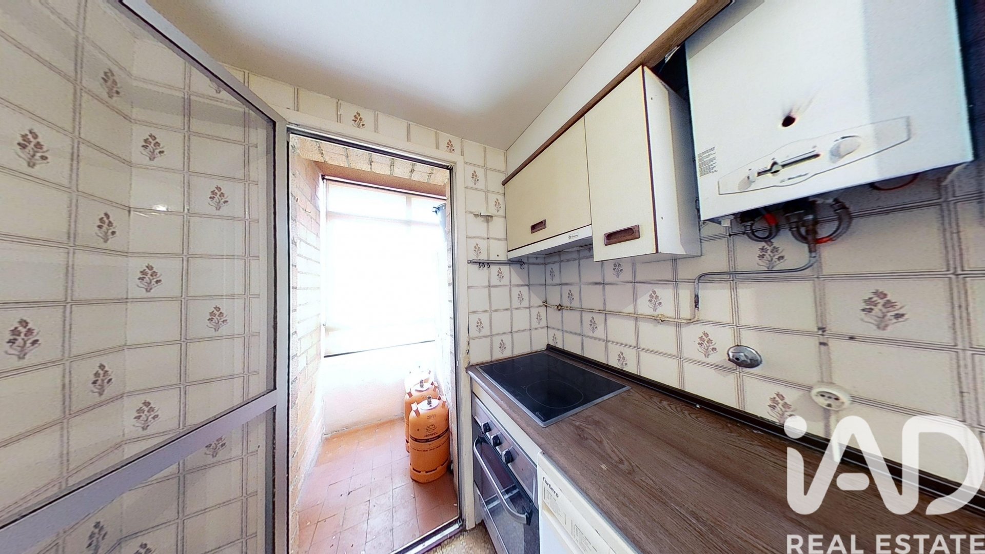 Квартира в Сарагоса, Испания 3 спальни, 83м2 №184876