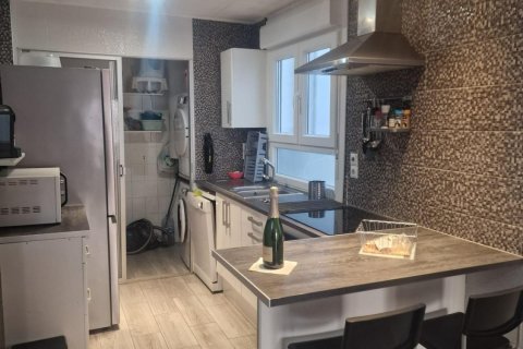 Apartament w Torrevieja, Alicante, Hiszpania 3 sypialnie, 67 mkw. nr 151194