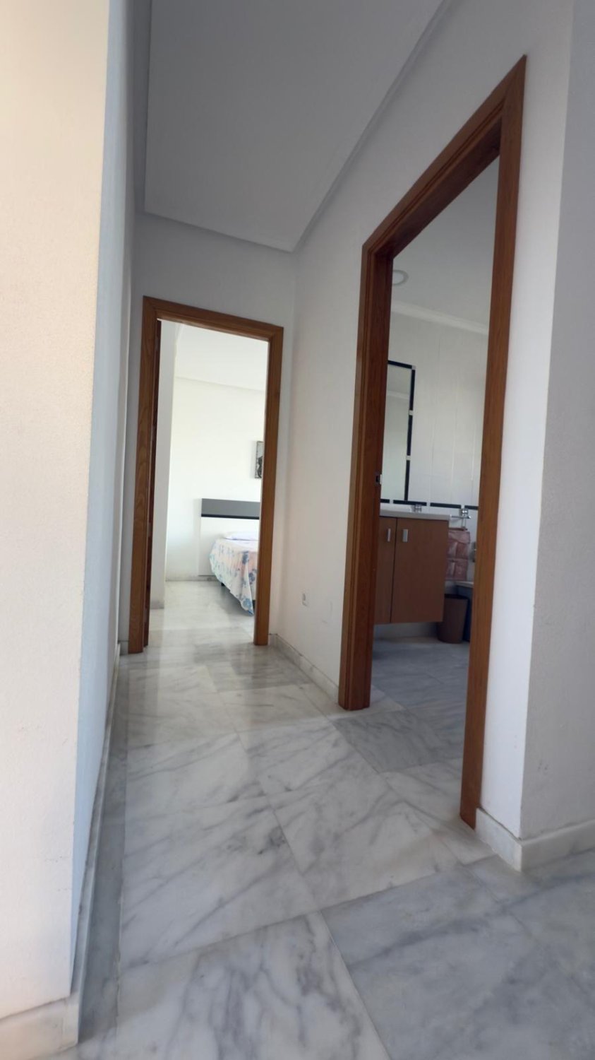 Villa a Algorfa, Alicante, Spagna 3 camere da letto, 140 mq. N° 151191