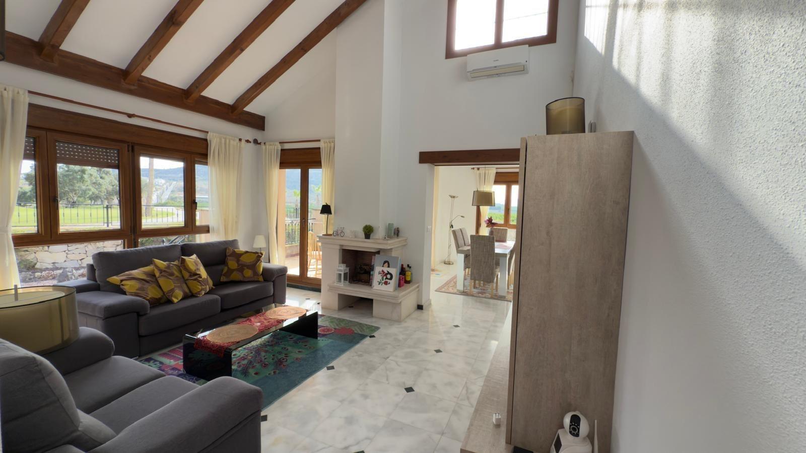 Villa a Algorfa, Alicante, Spagna 3 camere da letto, 140 mq. N° 151191