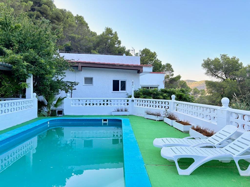Villa en Gandia, València, España 4 dormitorios, 330 m2 No. 151190