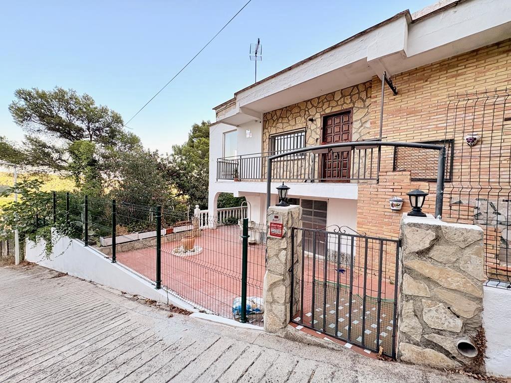 Villa en Gandia, València, España 4 dormitorios, 330 m2 No. 151190