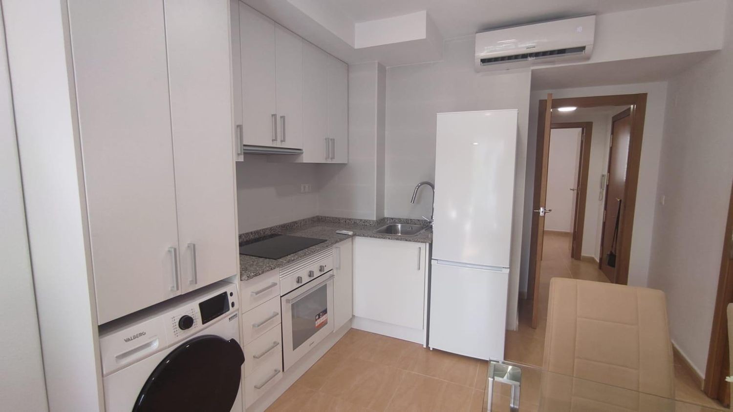 Appartamento a Alicante, Spagna 2 camere da letto, 77 mq. N° 181709