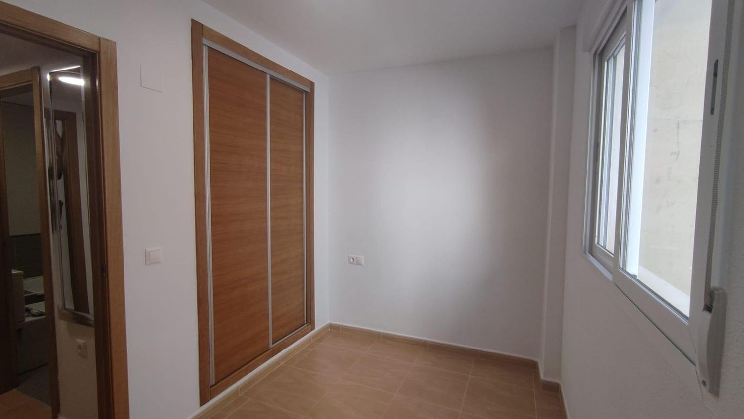 Appartamento a Alicante, Spagna 2 camere da letto, 77 mq. N° 181709