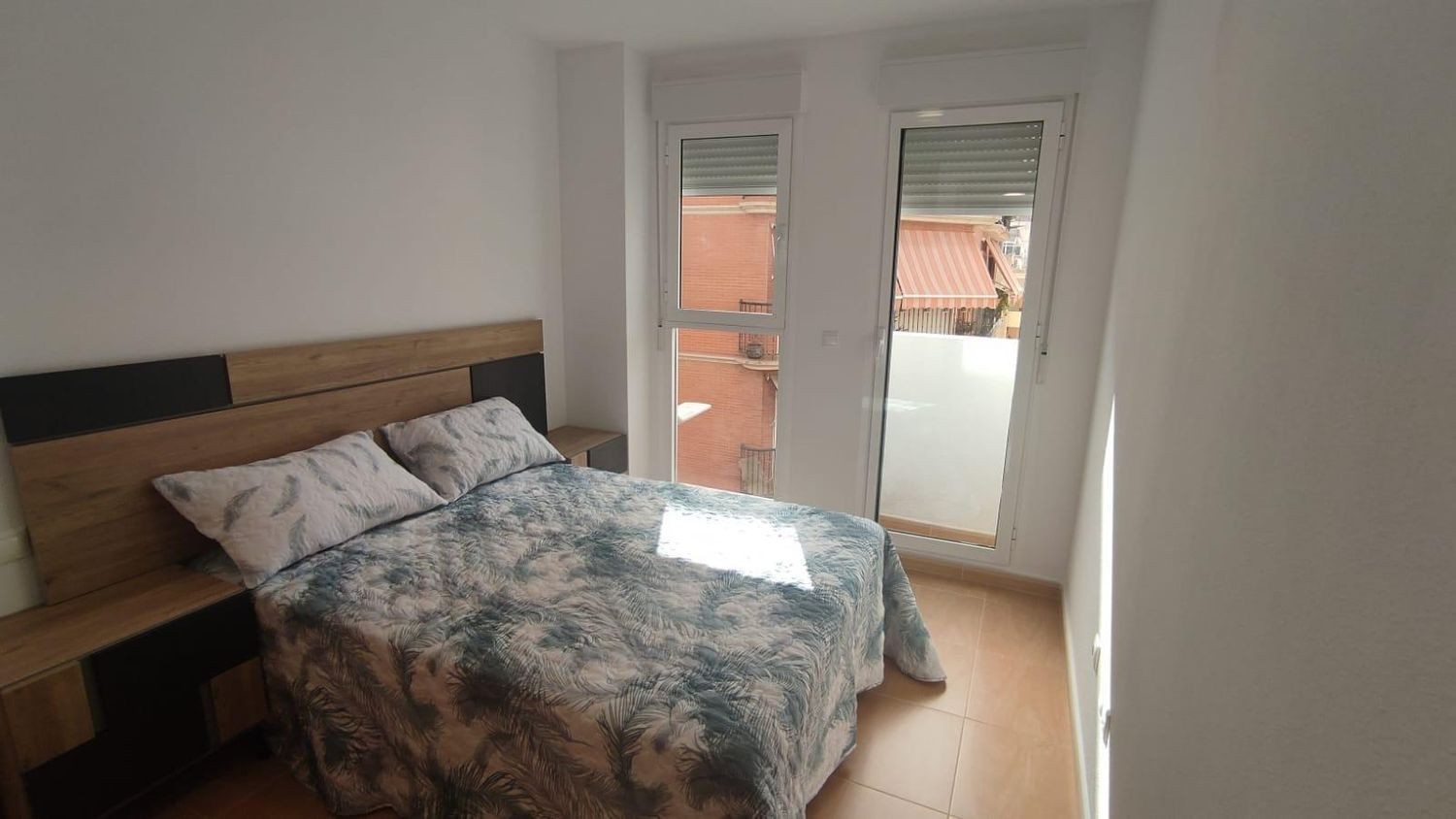 Appartamento a Alicante, Spagna 2 camere da letto, 77 mq. N° 181709