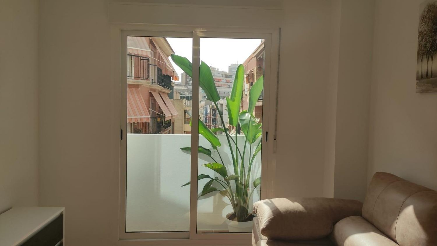 Appartamento a Alicante, Spagna 2 camere da letto, 77 mq. N° 181709