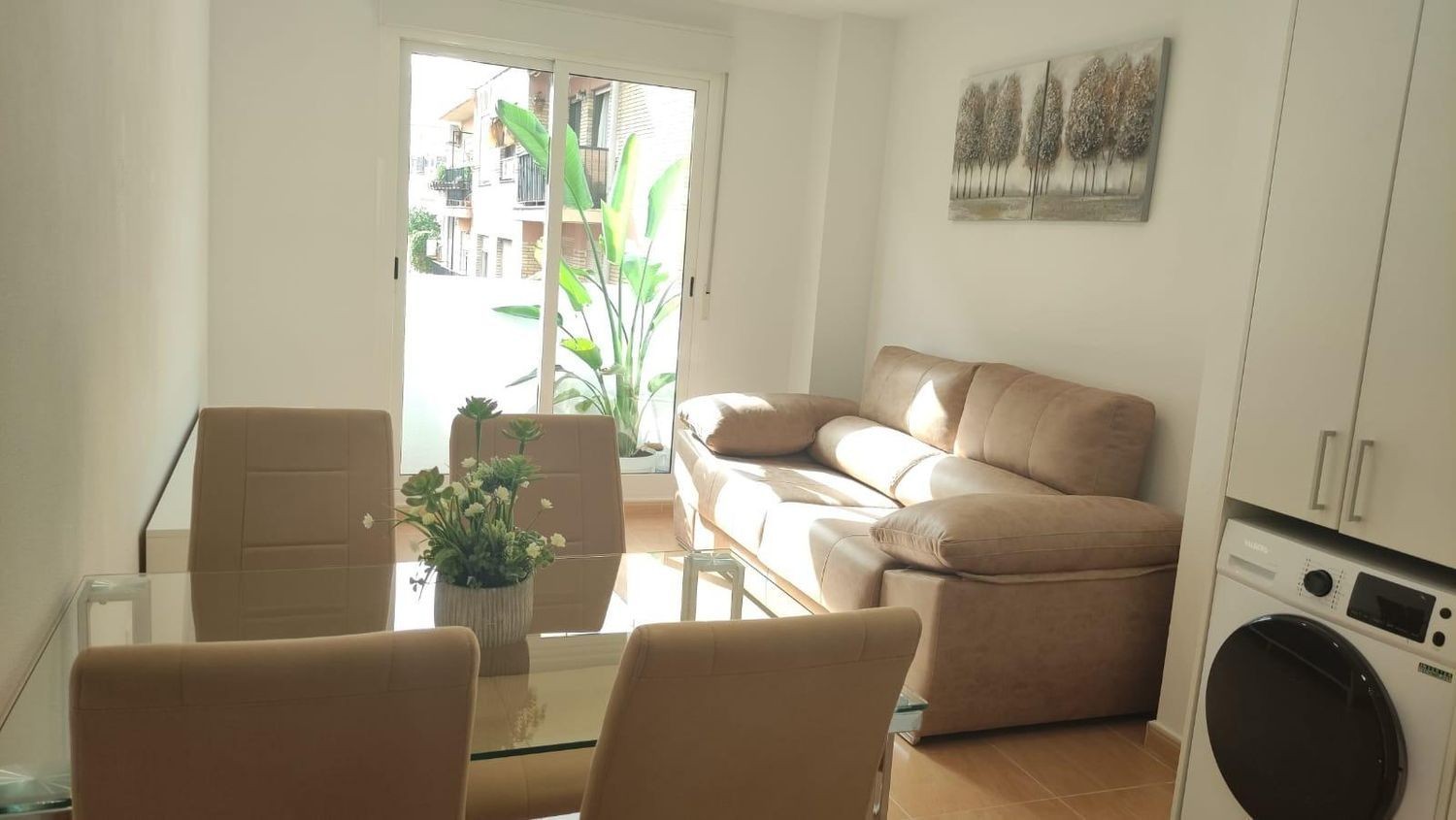 Appartamento a Alicante, Spagna 2 camere da letto, 77 mq. N° 181709