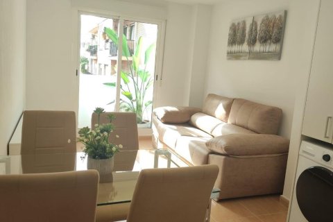 Appartamento a Alicante, Spagna 2 camere da letto, 77 mq. N° 181709