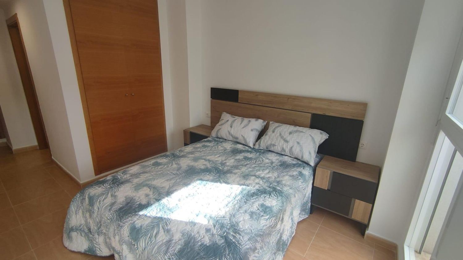 Appartamento a Alicante, Spagna 2 camere da letto, 77 mq. N° 181709