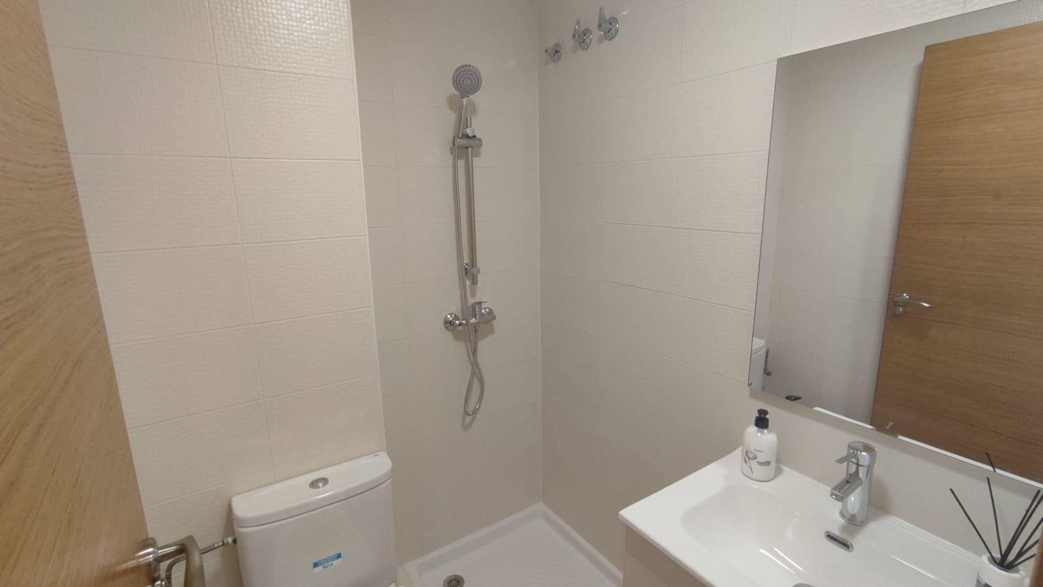 Appartamento a Alicante, Spagna 2 camere da letto, 77 mq. N° 181709