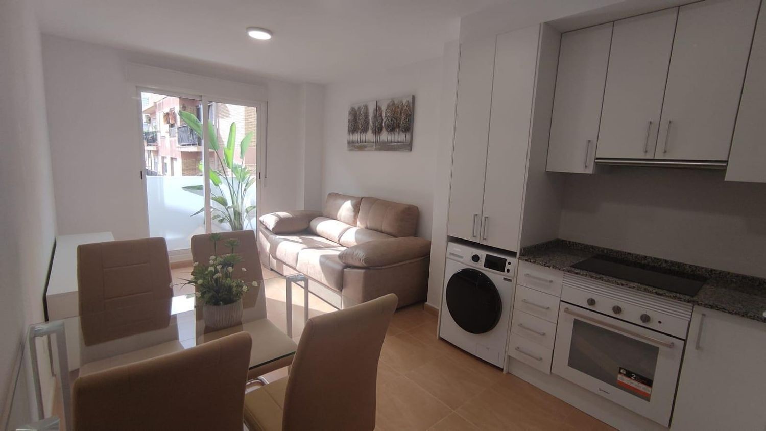 Appartamento a Alicante, Spagna 2 camere da letto, 77 mq. N° 181709