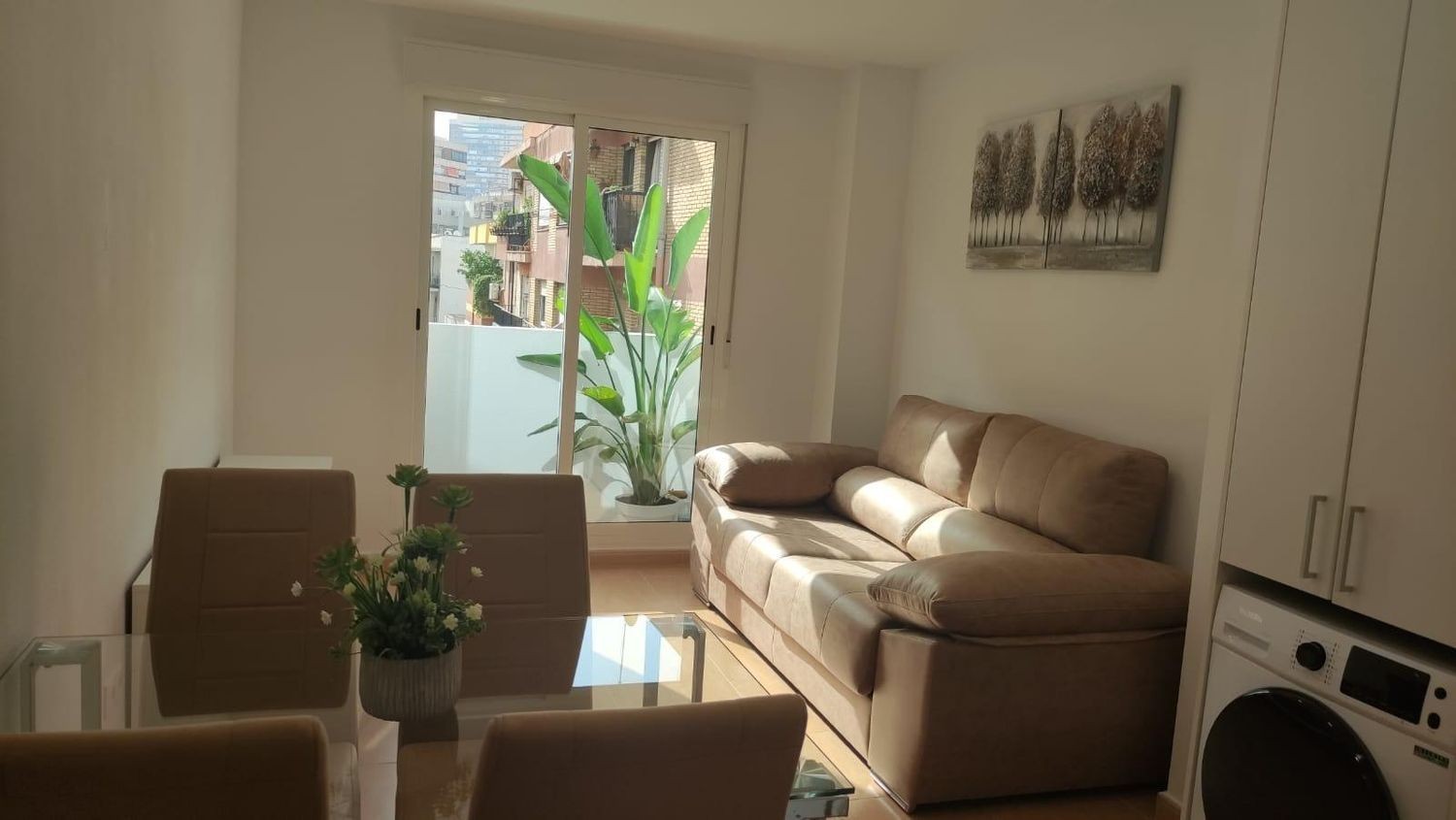 Appartamento a Alicante, Spagna 2 camere da letto, 77 mq. N° 181709