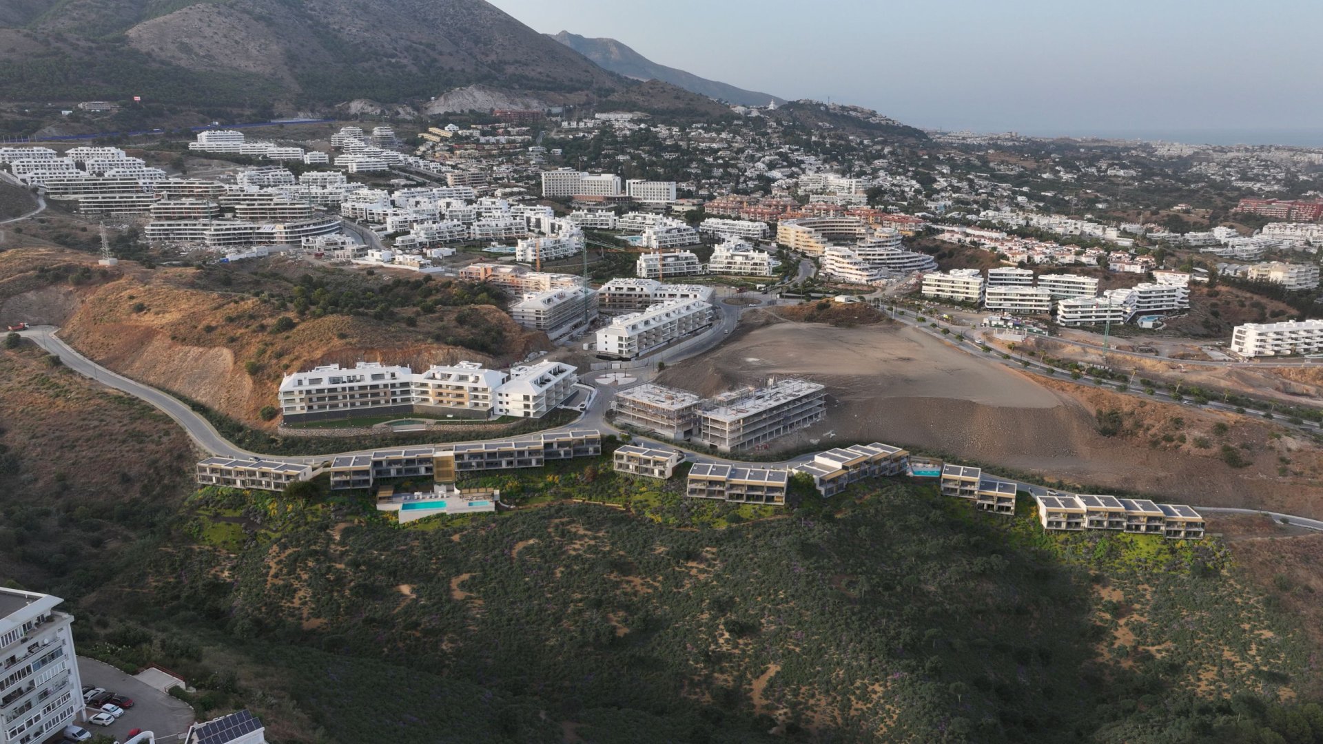 Tvåvåningslägenhet i Fuengirola, Malaga, Spanien 3 sovrum, 167 kvm. Nr. 181704