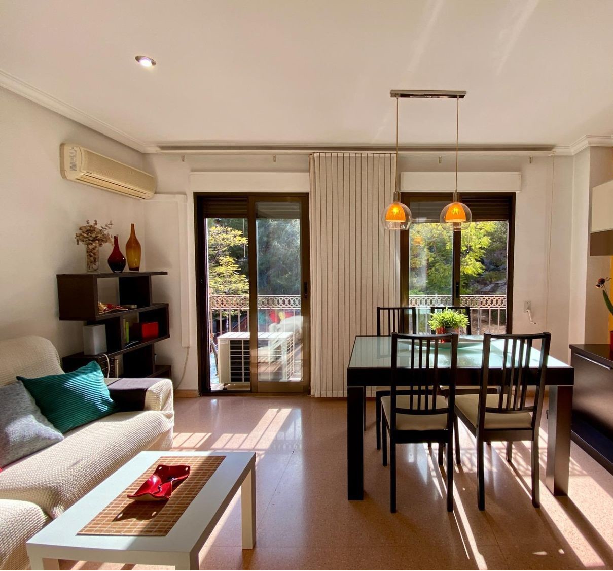 Apartamento en Dehesa De Campoamor, Alicante, España 2 dormitorios, 80 m2 No. 181710