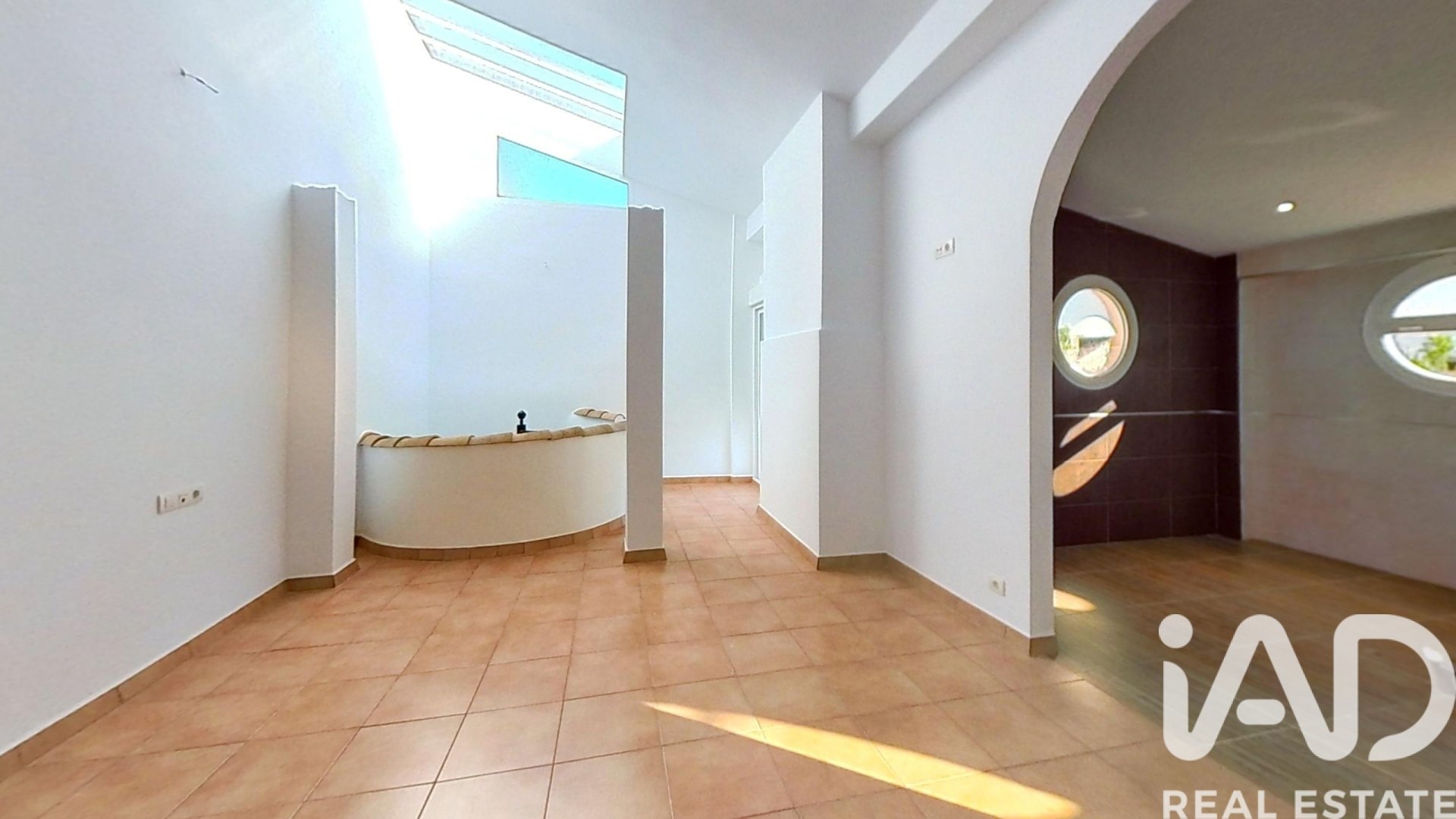 Villa i Alcala la Real, Jaen, Spanien 3 sovrum, 179 kvm. Nr. 184705