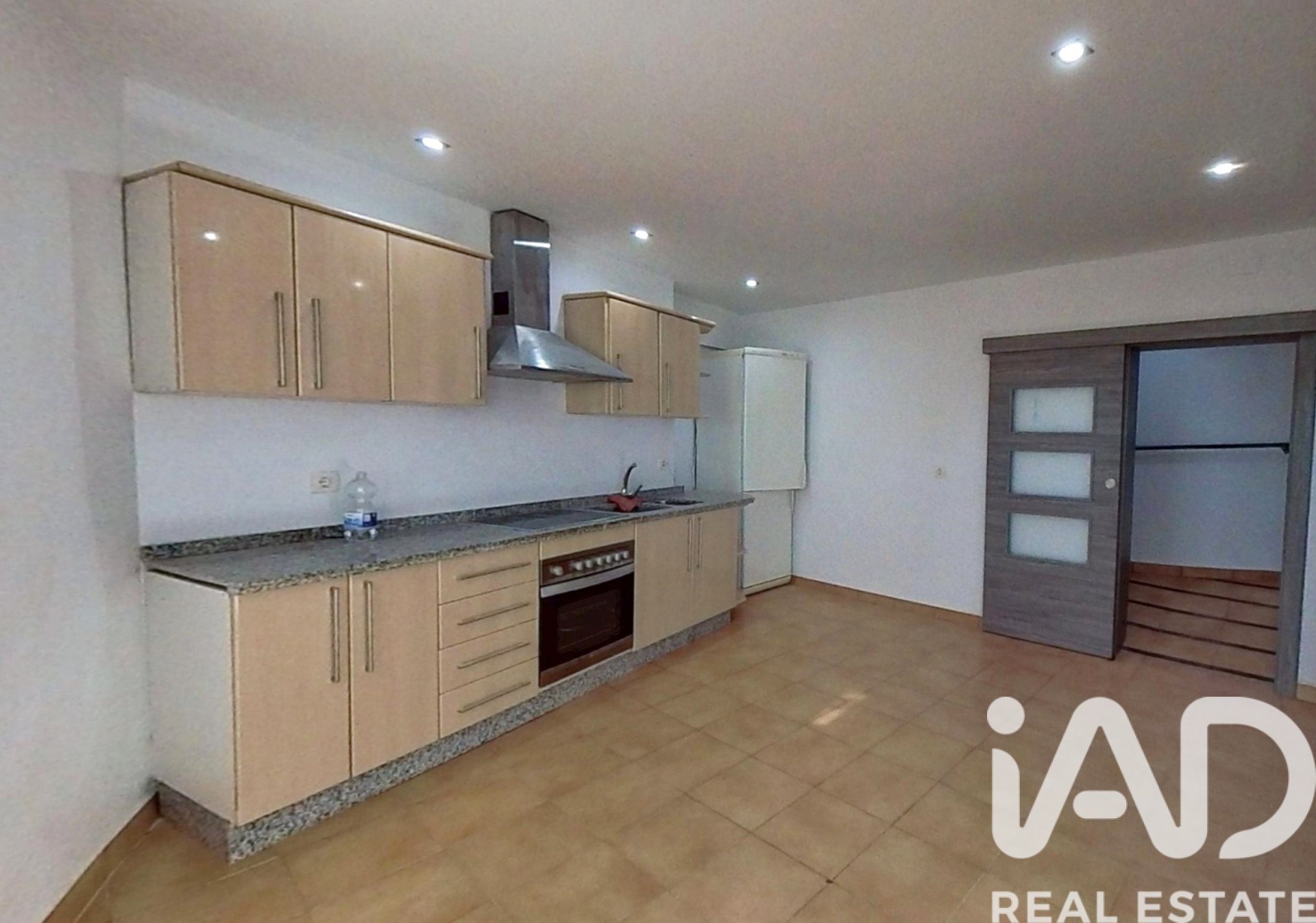 Villa i Alcala la Real, Jaen, Spanien 3 sovrum, 179 kvm. Nr. 184705