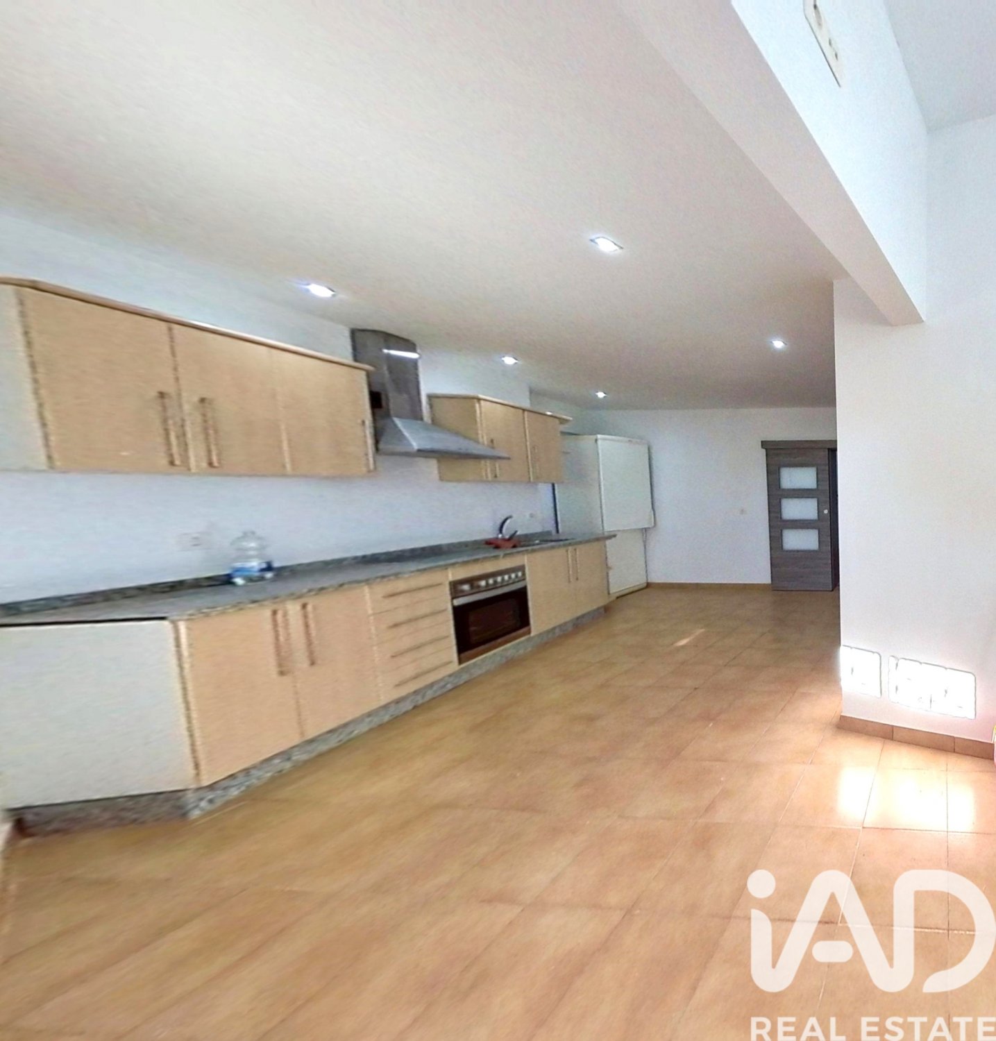 Villa i Alcala la Real, Jaen, Spanien 3 sovrum, 179 kvm. Nr. 184705